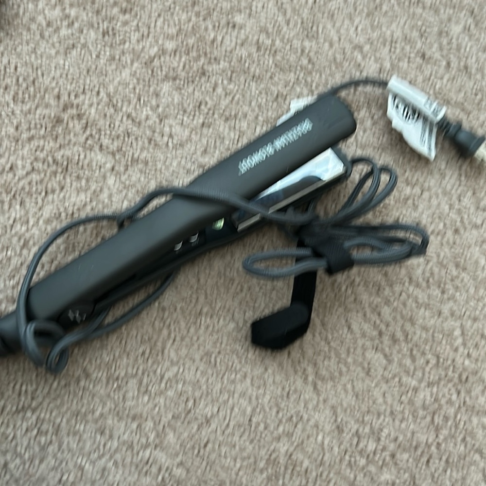 Flat iron